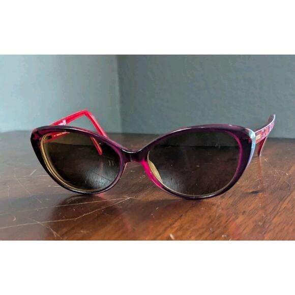 Emilio Pucci Sunglasses EP 5031-3 071 52-15-140 Cat Eye Red Printed Frames Women main image 12